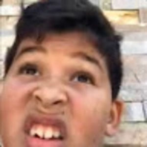 Meet your Posher, Ray reyes